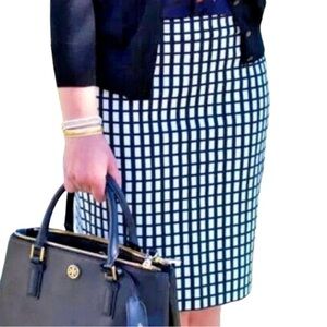 J. Crew The Pencil Skirt Black/White Skirt Size 6P‎